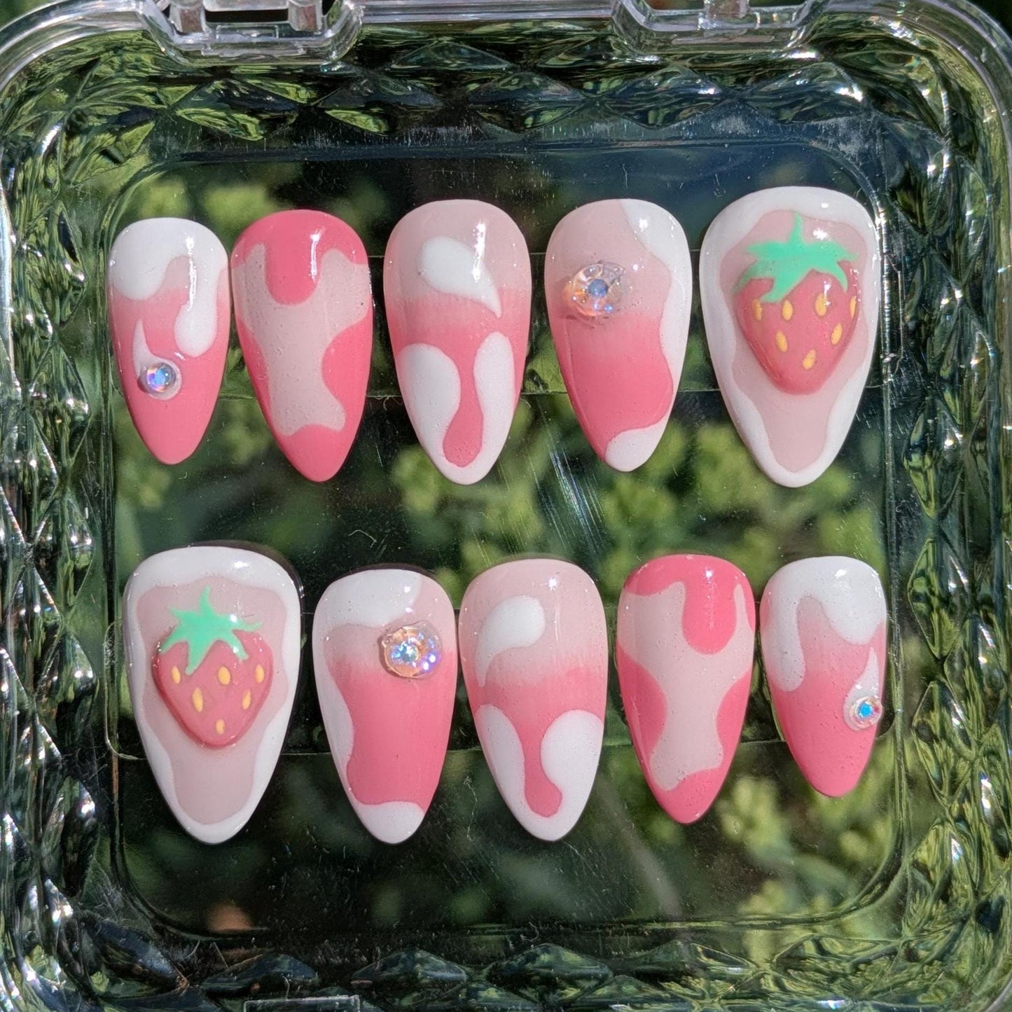 Strawberry Milkshake Press on Nails-Hand painted Nails, Cute nails, Kawaii Nails, Strawb Nails, Kawaii Press on, Gel Press On Nails, Pastel