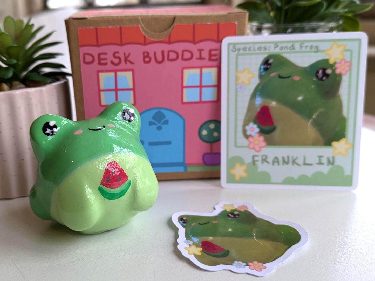 Desk Buddies- Desk Friend, Desk Buddy, Shelf Ornament, Office Ornament, Kawaii Figurine, Cute Figurine, Worry Pet, Hand made, Clay Pet
