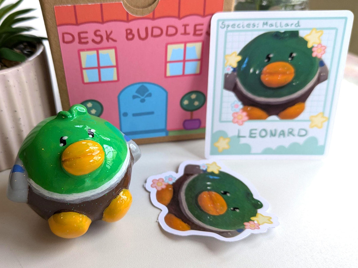 Desk Buddies- Desk Friend, Desk Buddy, Shelf Ornament, Office Ornament, Kawaii Figurine, Cute Figurine, Worry Pet, Hand made, Clay Pet